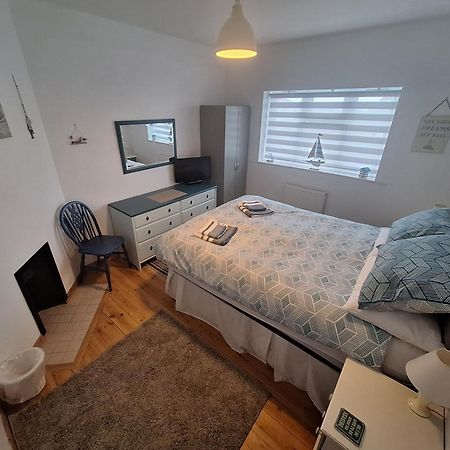 By The Sea, Home From Home Sleeps 6 Milford on Sea Exterior foto